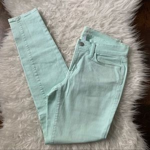 LOFT mint green skinny jeans denim Sz 6 / 28